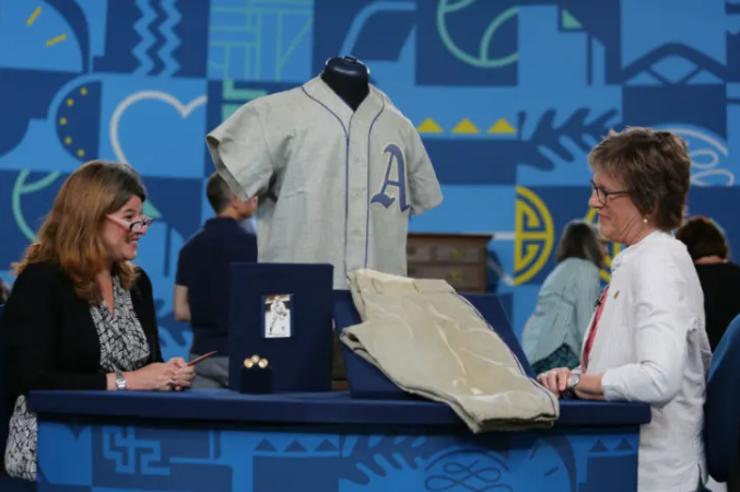 11 Authenticated Facts About Antiques Roadshow