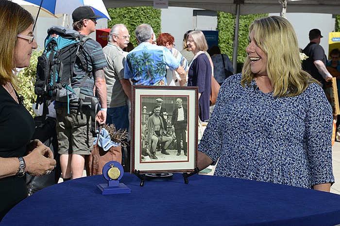 ANTIQUES ROADSHOW: Crocker Art Museum – Hour 2